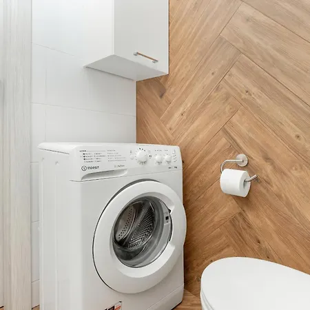 Silownia & Parking Studio W Gdansku By Renters شقة